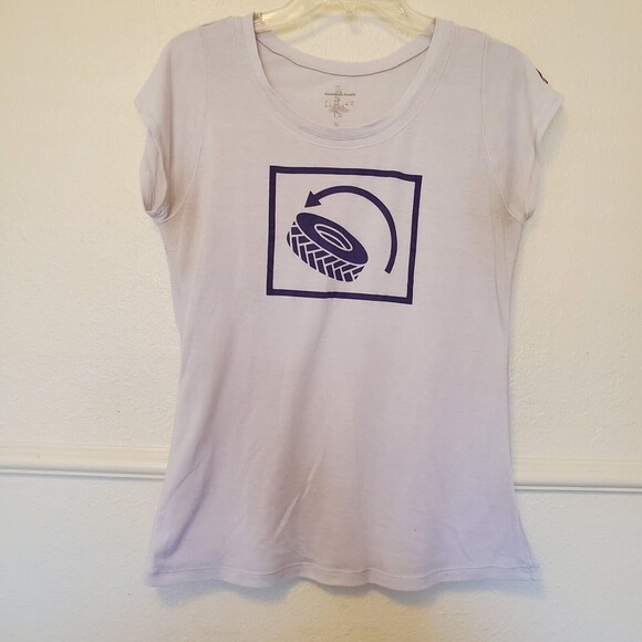 Reebok Tops - Reebok White T-shirt Tire Flip Womens L Short Sleeve Breathable Running Gym